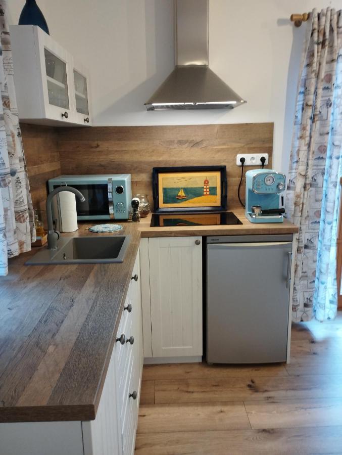 Ferienwohnung Liliomfa Apartman Szigliget Exterior foto